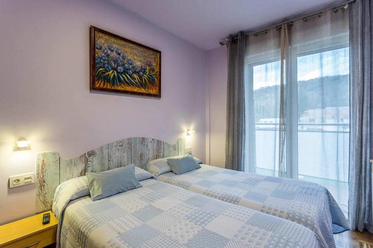 Paseo Antzieta 31. 1e Apartament *