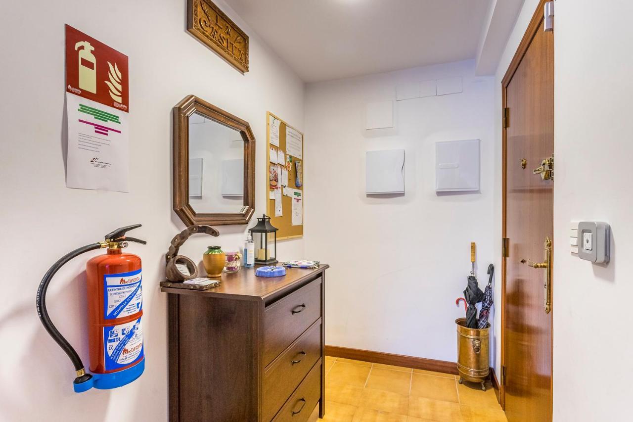 Paseo Antzieta 31. 1e Apartament *